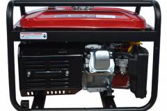 Generator de curent BISONTE SK2500 putere maxima 2,2 kW 230V